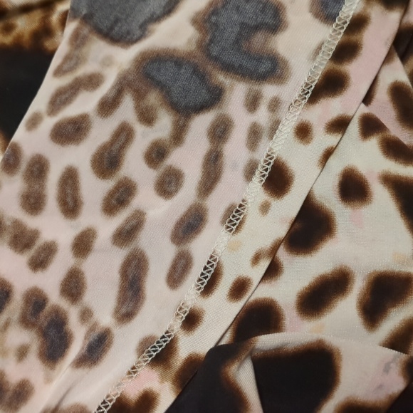 J. Lo Animal Print Ruched Sides 3/4 Sleeve Dress - Picture 17 of 17